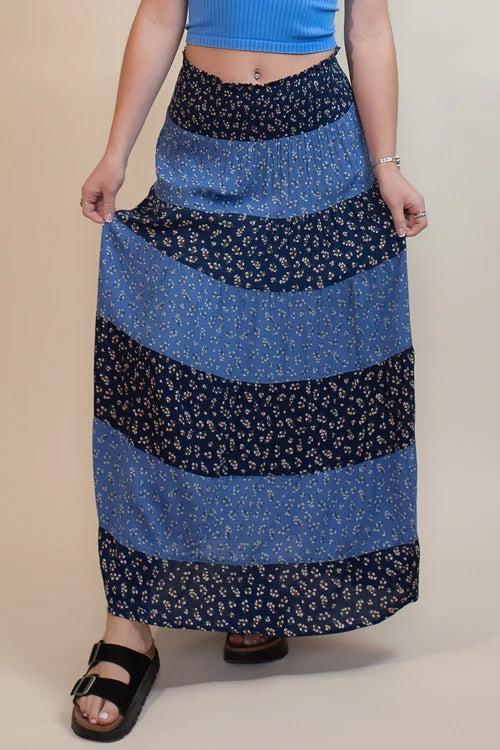 Angie womens sapphire shores skirt