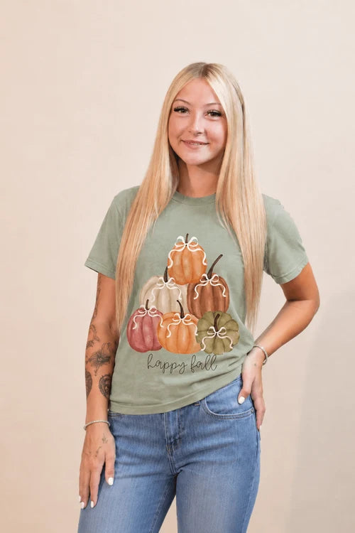 Womens bowtiful pumpkin graphic tee