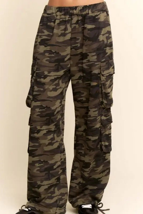 Davi and Dani womens wilderness weekend cargo wide leg pants