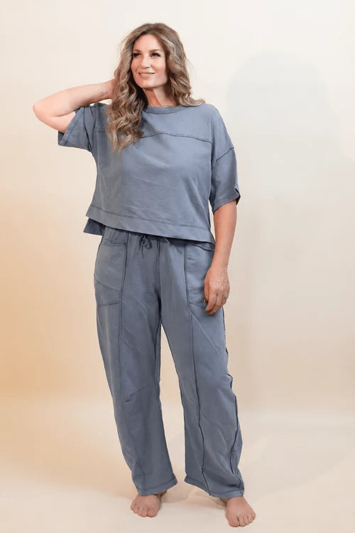 Davi and Dani womens rustic retreat two piece set