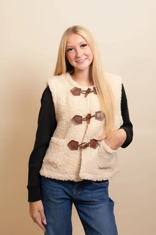 By together womens toasted marshmallow Sherpa toggle vest