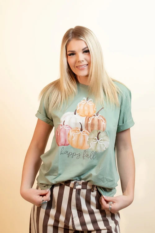 Womens bountiful pumpkin graphic tee