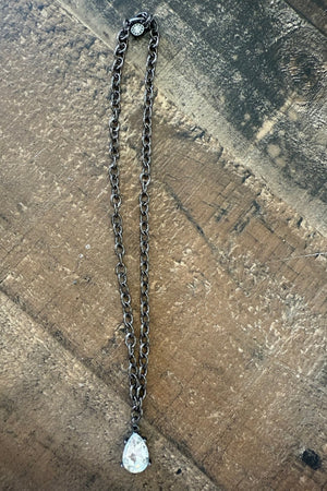 AURORA CRYSTAL PENDANT NECKLACE