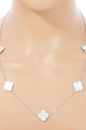 CLOVER CHARM STATION NECKLACE