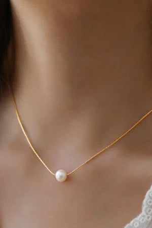 EVERLASTING PEARL SNAKE CHAIN NECKLACE