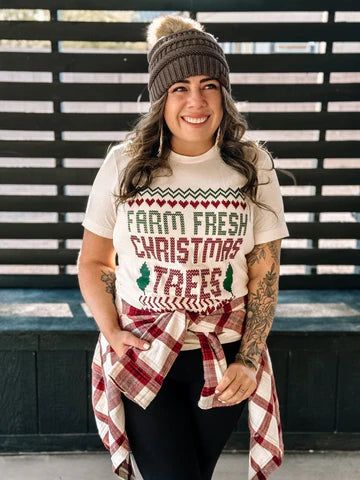 FARM FRESH CHRISTMAS TREE RETRO GRAPHIC TEE