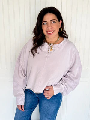 GARMENT DYE FLEECED CROP SWEATSHIRT