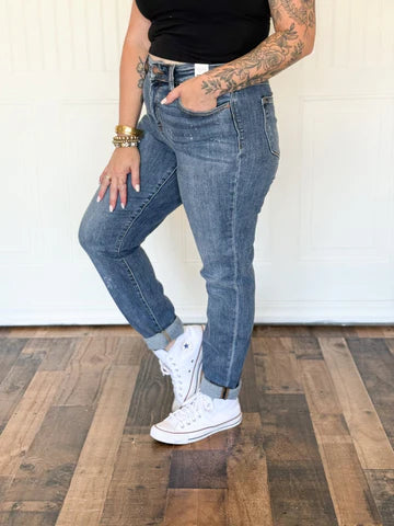 JUDY BLUE HI RISE BLEACH SPLASH BOYFRIEND DENIM JEANS