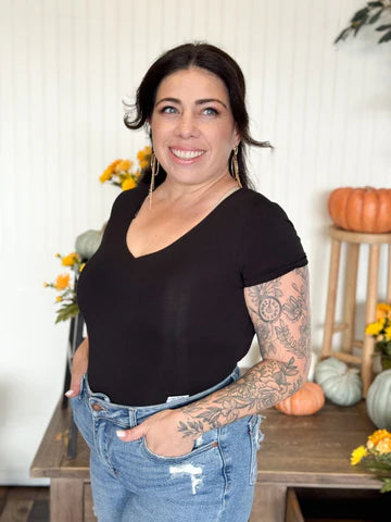 SLOANE DOUBLE V NECK TOP