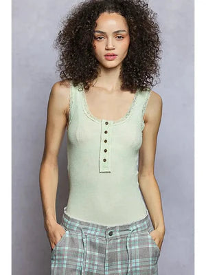 THE LACE EDGE EVERYDAY TANK