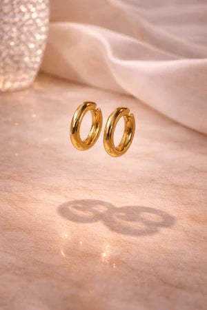 THE PETITE VALENCIA HOOPS